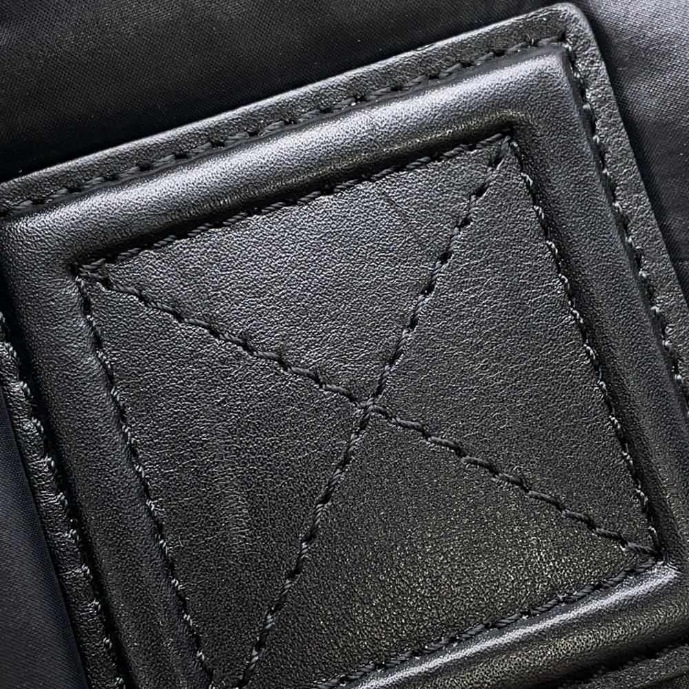 シャネル ハンドバッグ コココクーン マトラッセ ココマーク A48619 CHANEL バッグ ミニボストンバッグ 黒