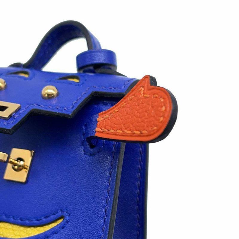 エルメス チャーム ビジュードサック ケリードール ブルーエレクトリック/フー/ヴェールヴェロン/ジョーヌナプル タデラクト U刻印