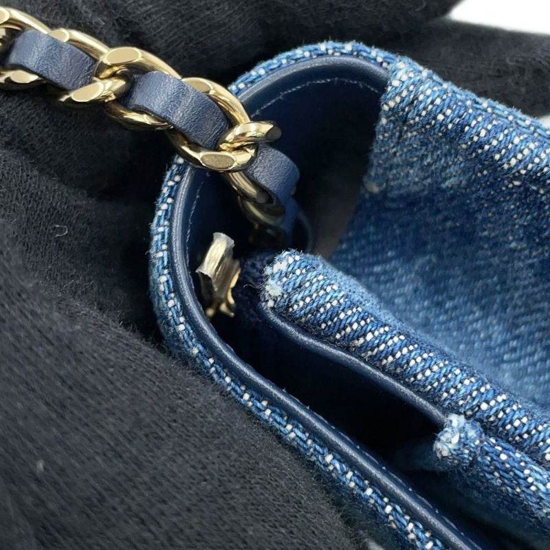 シャネル チェーンウォレット マトラッセ ココマーク デニム A33814 CHANEL 財布