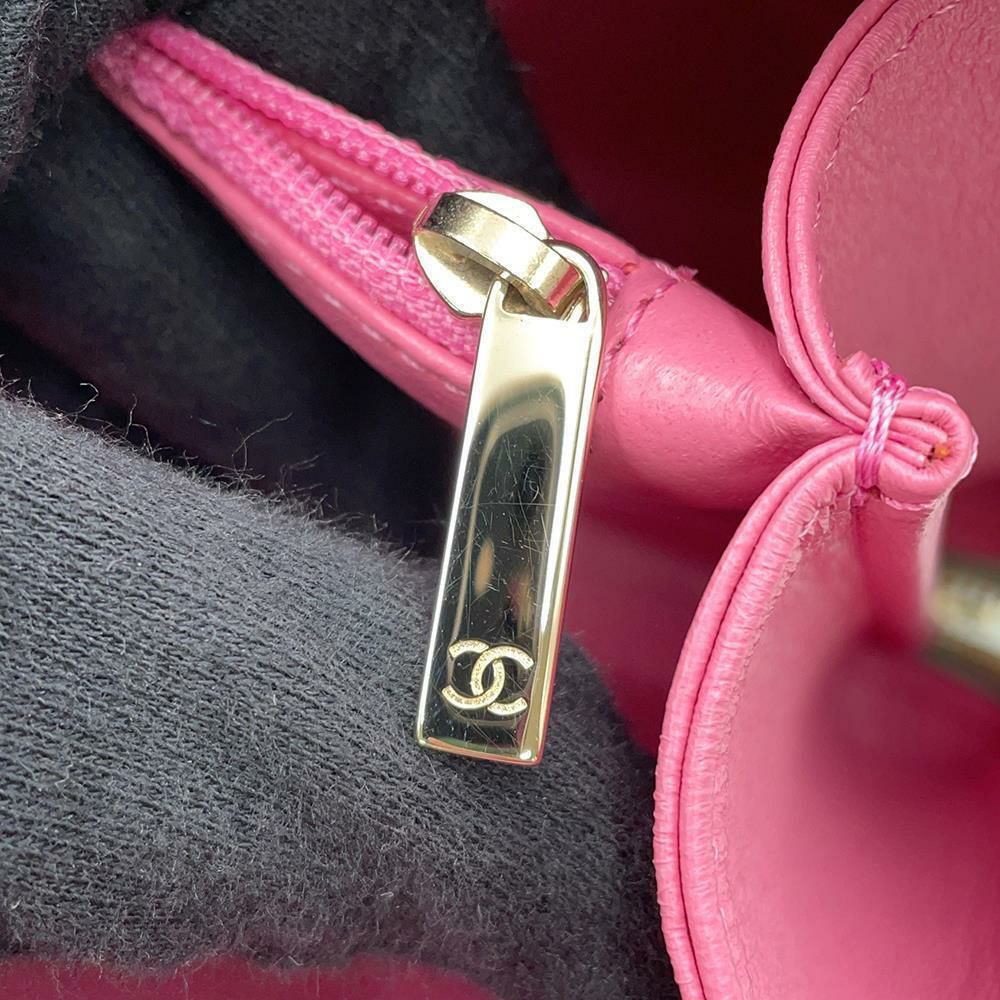 シャネル チェーンショルダーバッグ CCフィリグリー バニティバッグ キャビアスキン A93343 CHANEL ヴァニティ