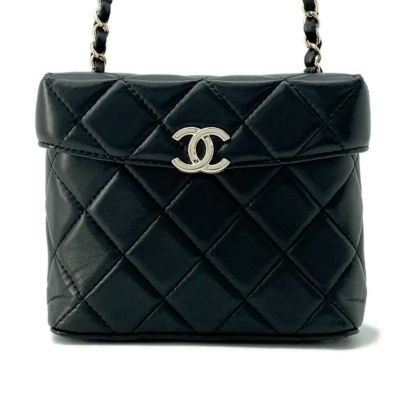 シャネル チェーンショルダーバッグ マトラッセ ココマーク バニティ ラムスキン CHANEL 黒 安心保証