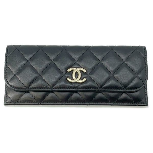 シャネル クラッチバッグ マトラッセ ココマーク CHANEL 黒