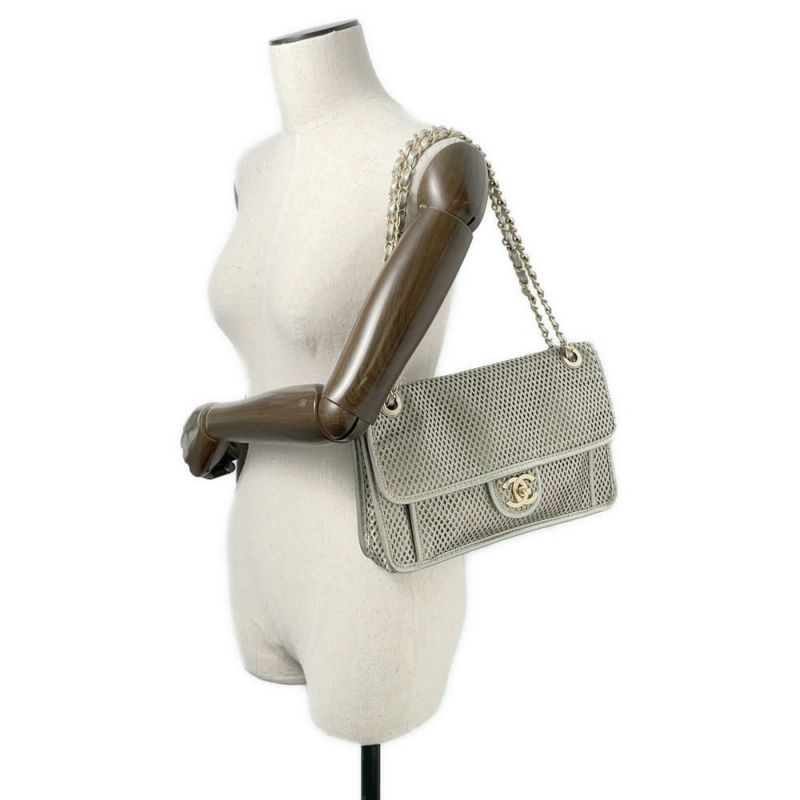 シャネル チェーンショルダーバッグ フレンチリビエラ パンチング CHANEL バッグ