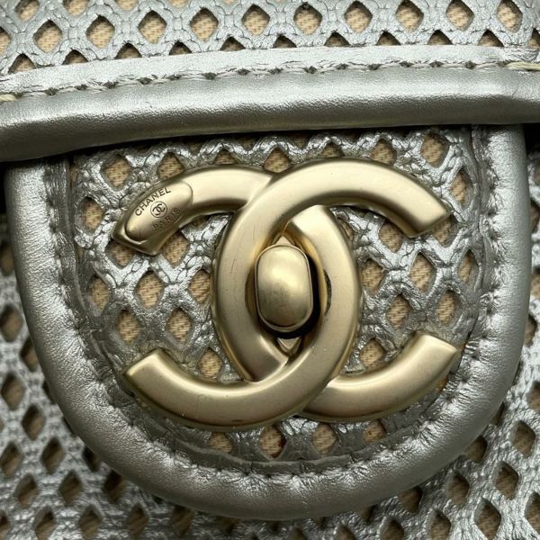 シャネル チェーンショルダーバッグ フレンチリビエラ パンチング CHANEL バッグ