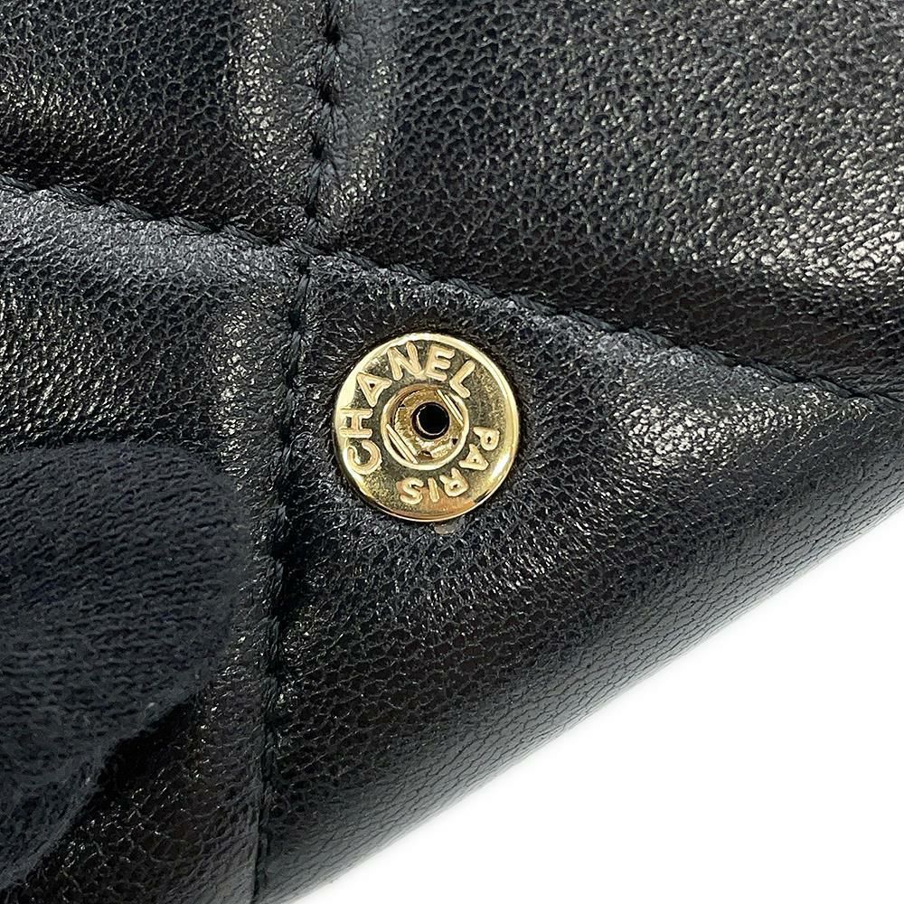 シャネル 三つ折り財布 キルティング ココマーク シャネル19 スモール フラップ ウォレット ラムスキン AP1789 CHANEL 黒