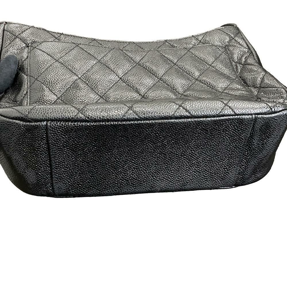 シャネル チェーンショルダーバッグ マトラッセ ココマーク キャビアスキン A20993 CHANEL バッグ ワンショルダー 黒