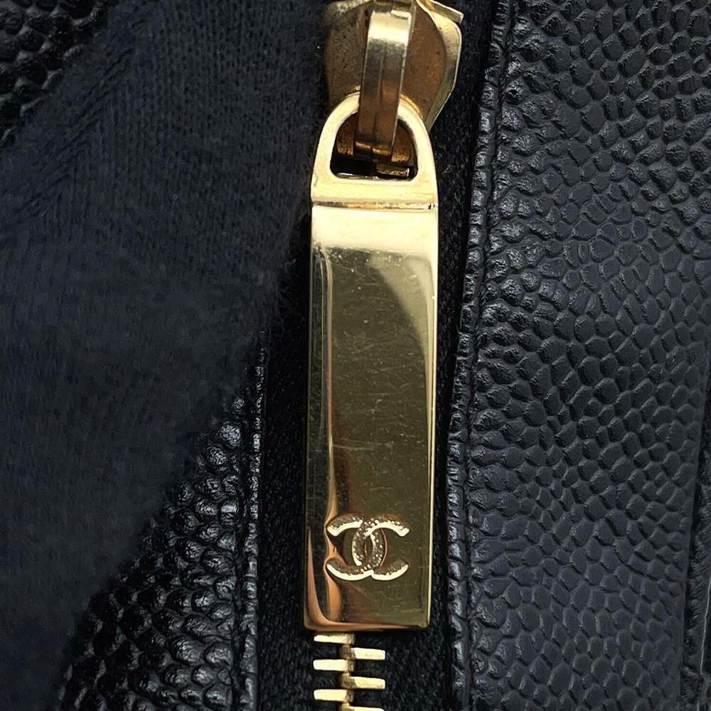 シャネル チェーンショルダーバッグ マトラッセ ココマーク キャビアスキン A20993 CHANEL バッグ ワンショルダー 黒