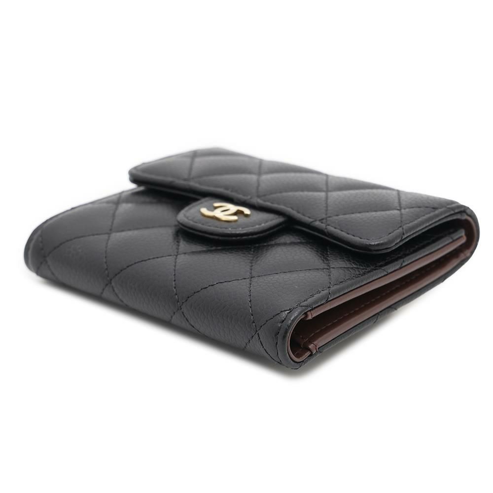 シャネル 三つ折り財布 クラシック スモール フラップ ウォレット キャビアスキン AP0231 CHANEL 黒