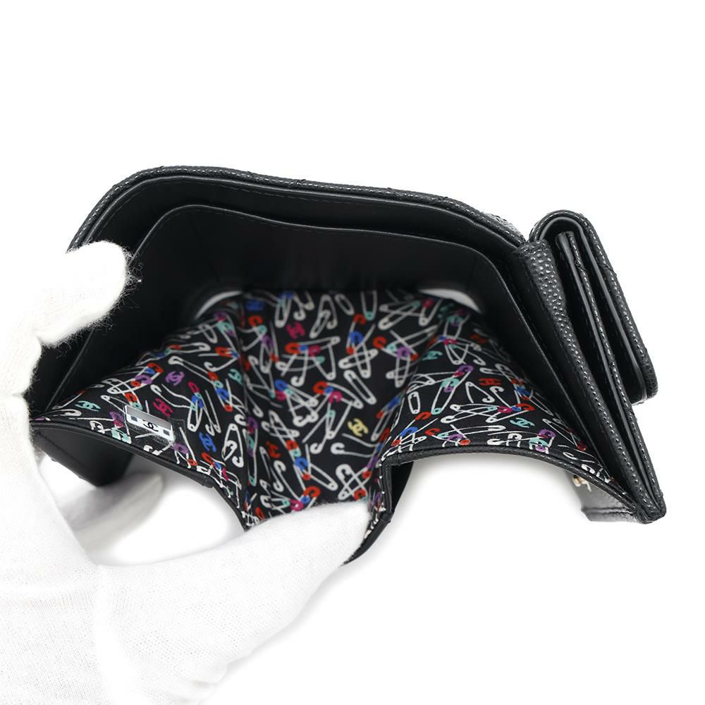シャネル 三つ折り財布 マトラッセ ココマーク コンパクトウォレット キャビアスキン AP4084 CHANEL 財布 黒