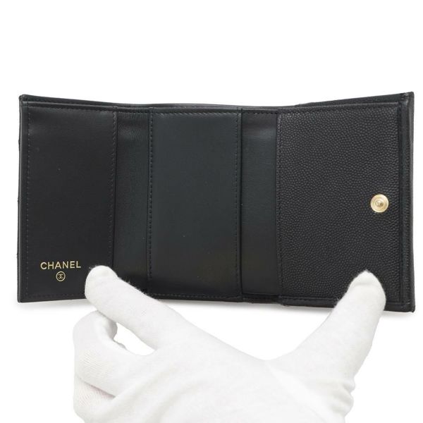 シャネル 三つ折り財布 マトラッセ ココマーク スモール フラップ ウォレット キャビアスキン AP3518 CHANEL 黒