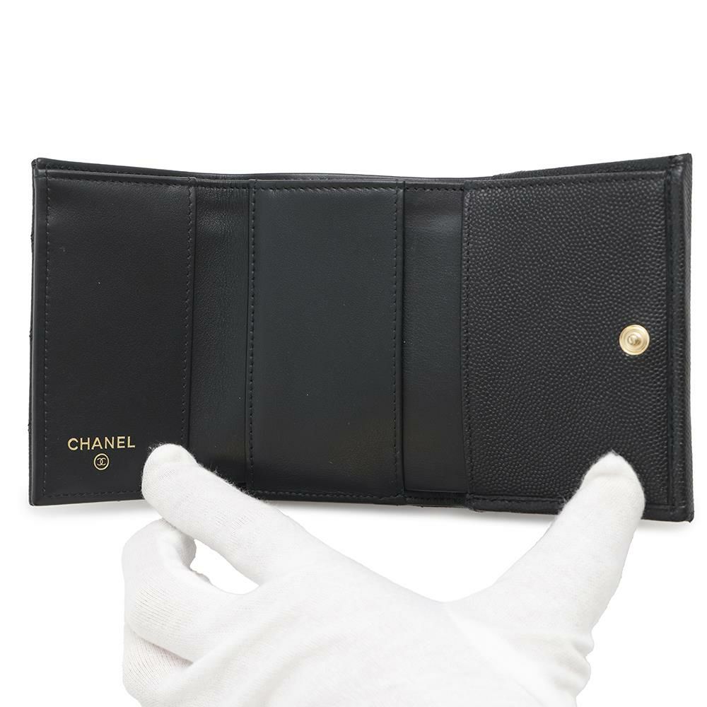シャネル 三つ折り財布 マトラッセ ココマーク スモール フラップ ウォレット キャビアスキン AP3518 CHANEL 黒