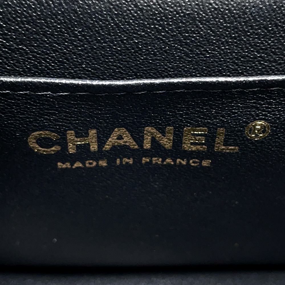 シャネル チェーンショルダーバッグ マトラッセ ココマーク トップハンドル ミニ キャビアスキン AS2431 黒