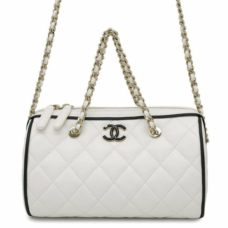 シャネル チェーンショルダーバッグ マトラッセ ココマーク ラムスキン AP4515 CHANEL 白 2way