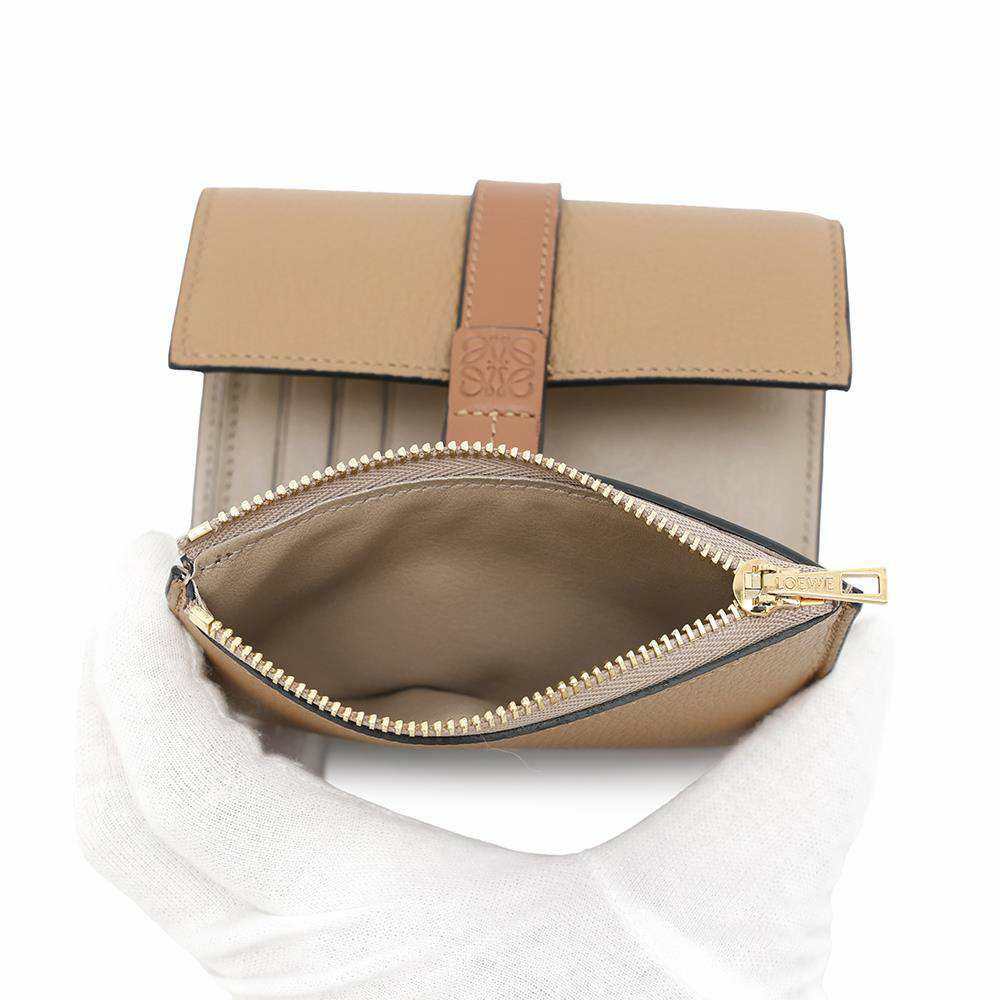 ロエベ 三つ折り財布 アナグラム スモール バーティカル ウォレット C660S86X04 LOEWE 財布