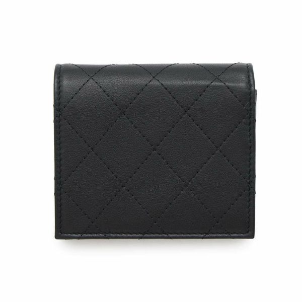 シャネル 二つ折り財布 ココマーク マトラッセ クラシック スモール