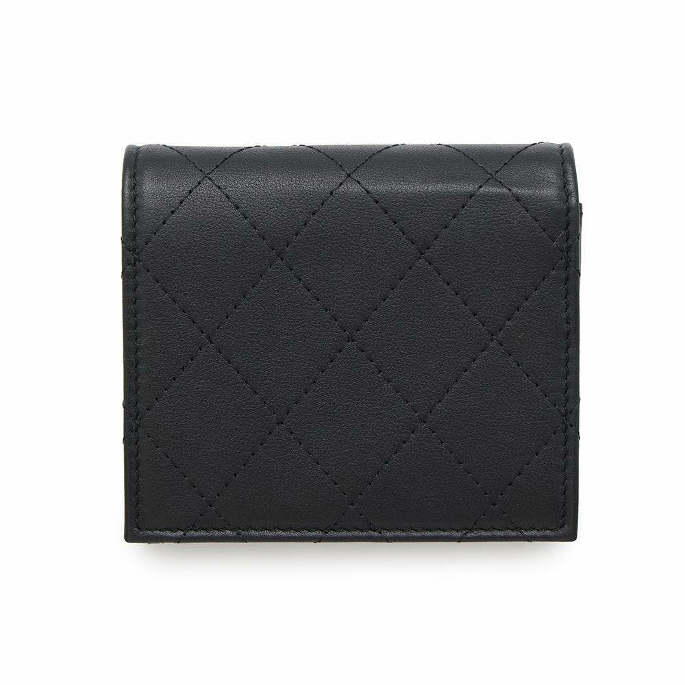 シャネル 二つ折り財布 ココマーク マトラッセ クラシック スモールウォレット レザー AP3817 黒