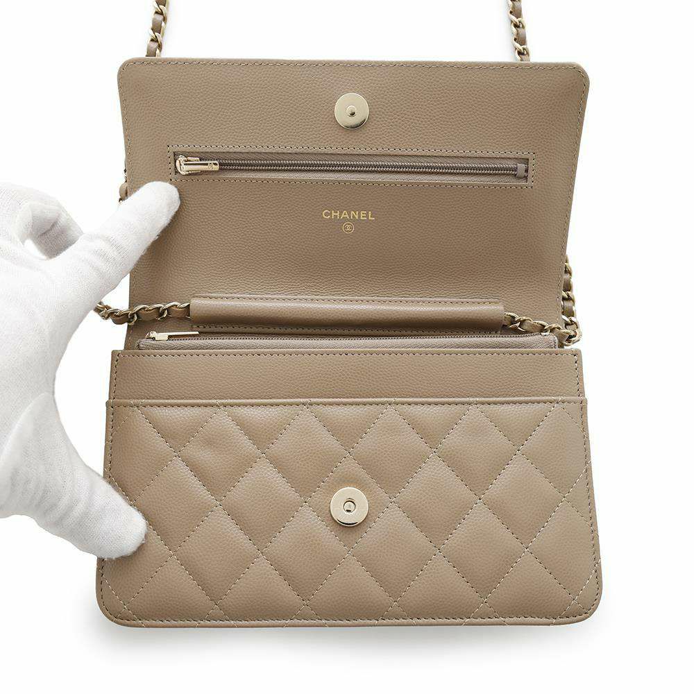 シャネル チェーンウォレット クラシック マトラッセ ココマーク キャビアスキン AP0250 CHANEL 財布