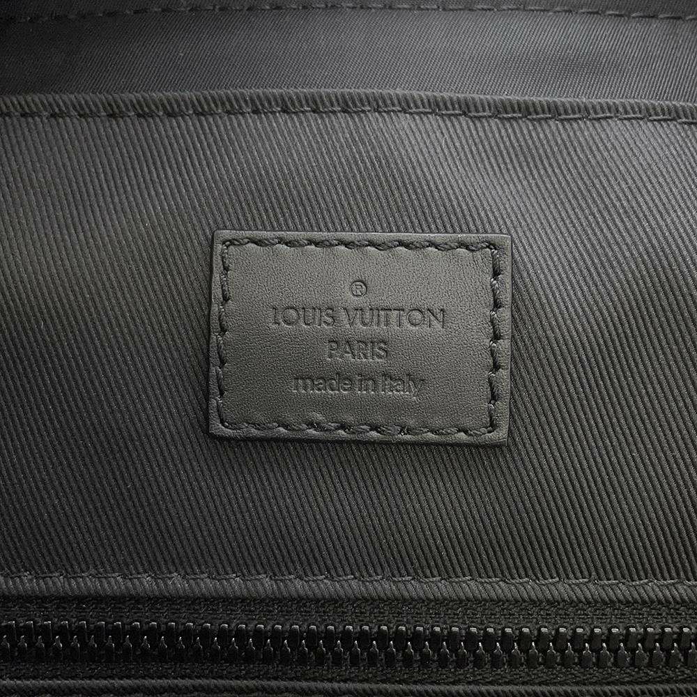 ルイヴィトン リュック モノグラム・シャドウ ディスカバリー バックパック M43680 LOUIS VUITTON メンズ 黒