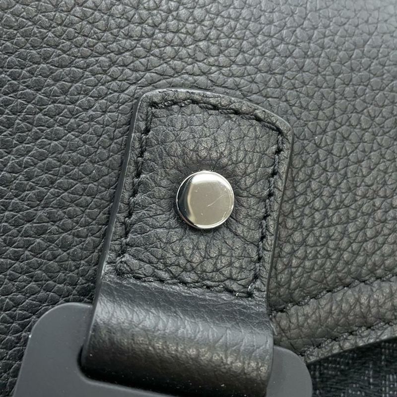 クリスチャン・ディオール ショルダーバッグ オブリーク サドル フラップ メッセンジャー 1ADPO049YKS 黒 トロッター