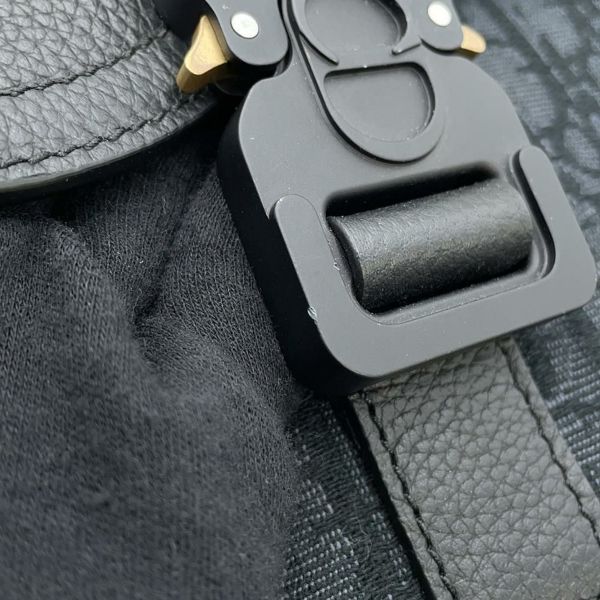 クリスチャン・ディオール ショルダーバッグ オブリーク サドル フラップ メッセンジャー 1ADPO049YKS 黒 トロッター