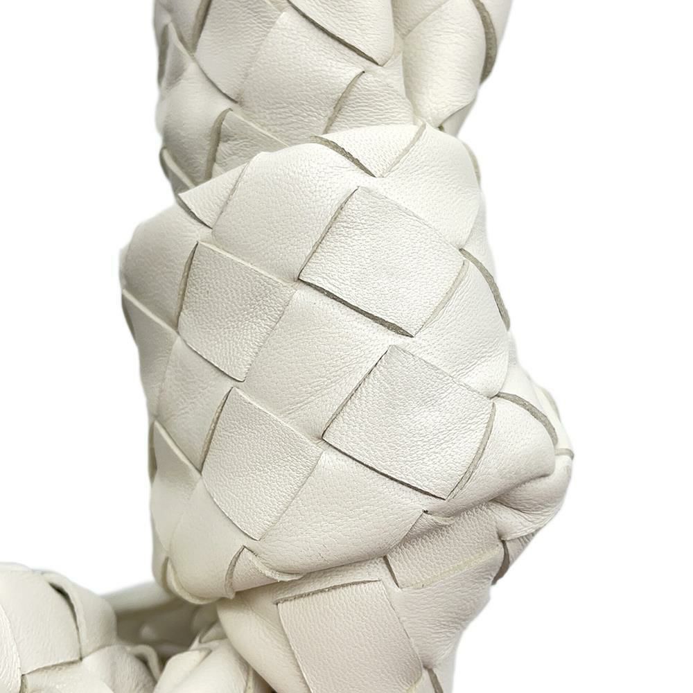 ボッテガヴェネタ ハンドバッグ イントレチャート ツイスト レザー BOTTEGA VENETA バッグ 白