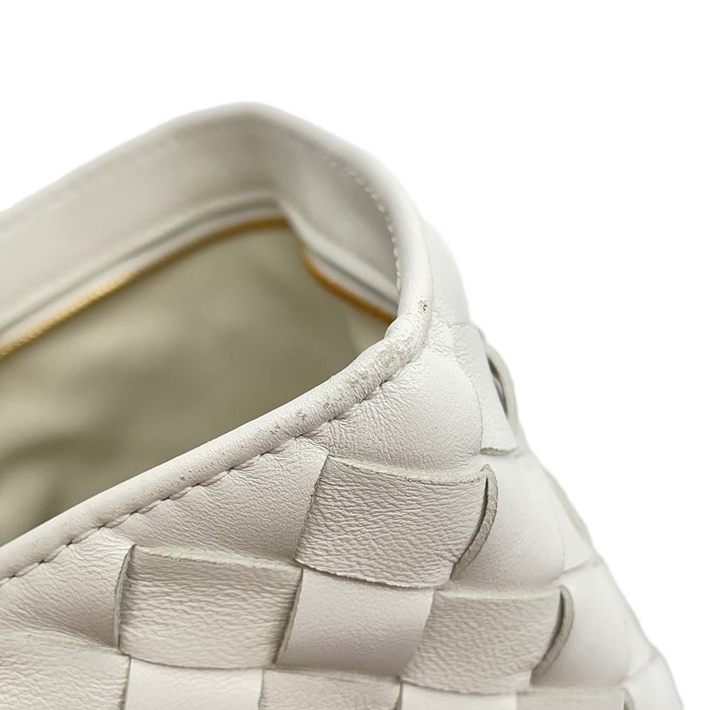 ボッテガヴェネタ ハンドバッグ イントレチャート ツイスト レザー BOTTEGA VENETA バッグ 白