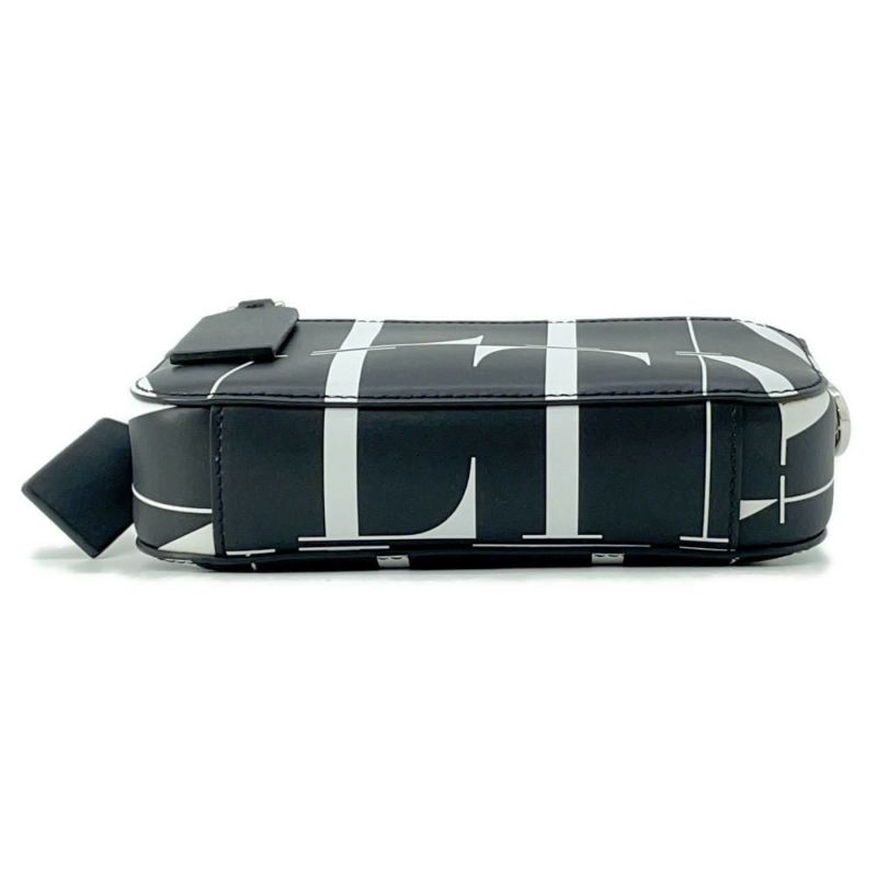 ヴァレンティノ・ガラヴァーニ ショルダーバッグ VLTNロゴ WY2B0954BLH VALENTINO 2wayボディバッグ 黒 白