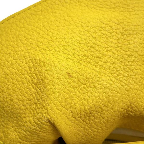 ロエベ ショルダーバッグ フラメンコ ミディアム レザー A411FC1XBF LOEWE バッグ