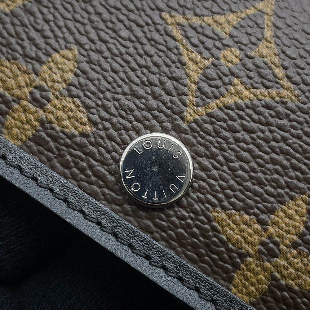 ルイヴィトン キーケース モノグラム・マカサー 6連キーケース ミュルティクレ6 M60165 ルイ・ヴィトン ブラック 黒