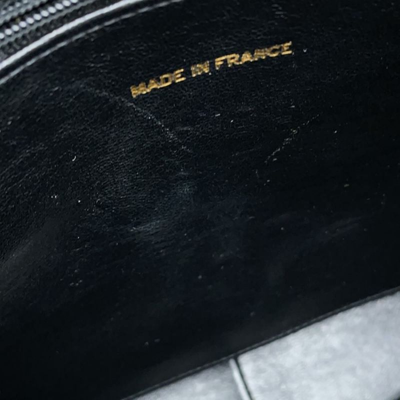 シャネル チェーントートバッグ マトラッセ ココマークターンロック キャビアスキン CHANEL 黒