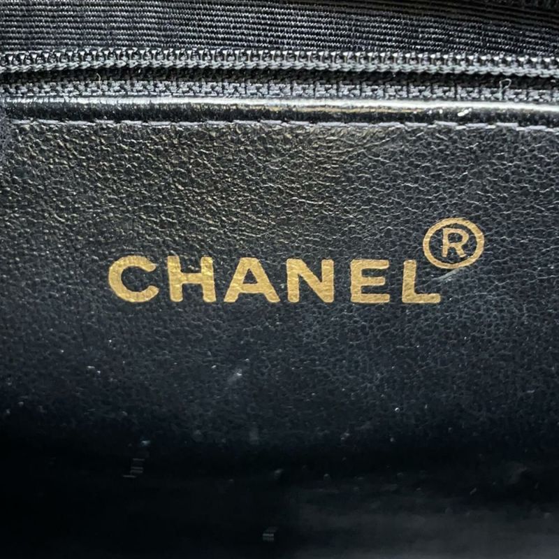 シャネル チェーントートバッグ マトラッセ ココマークターンロック キャビアスキン CHANEL 黒