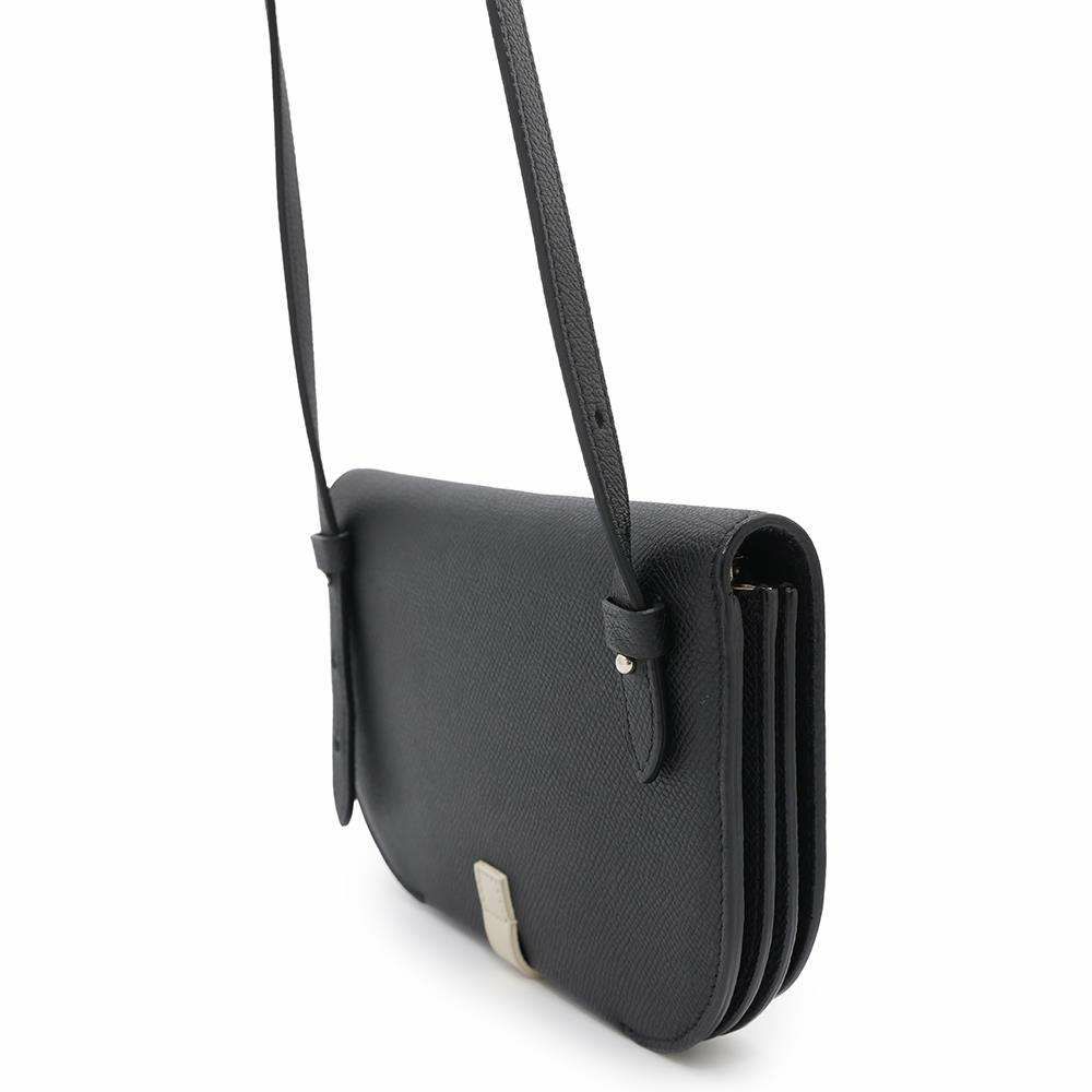 セリーヌ ショルダーウォレット クラッチオン レザー CELINE 長財布 黒