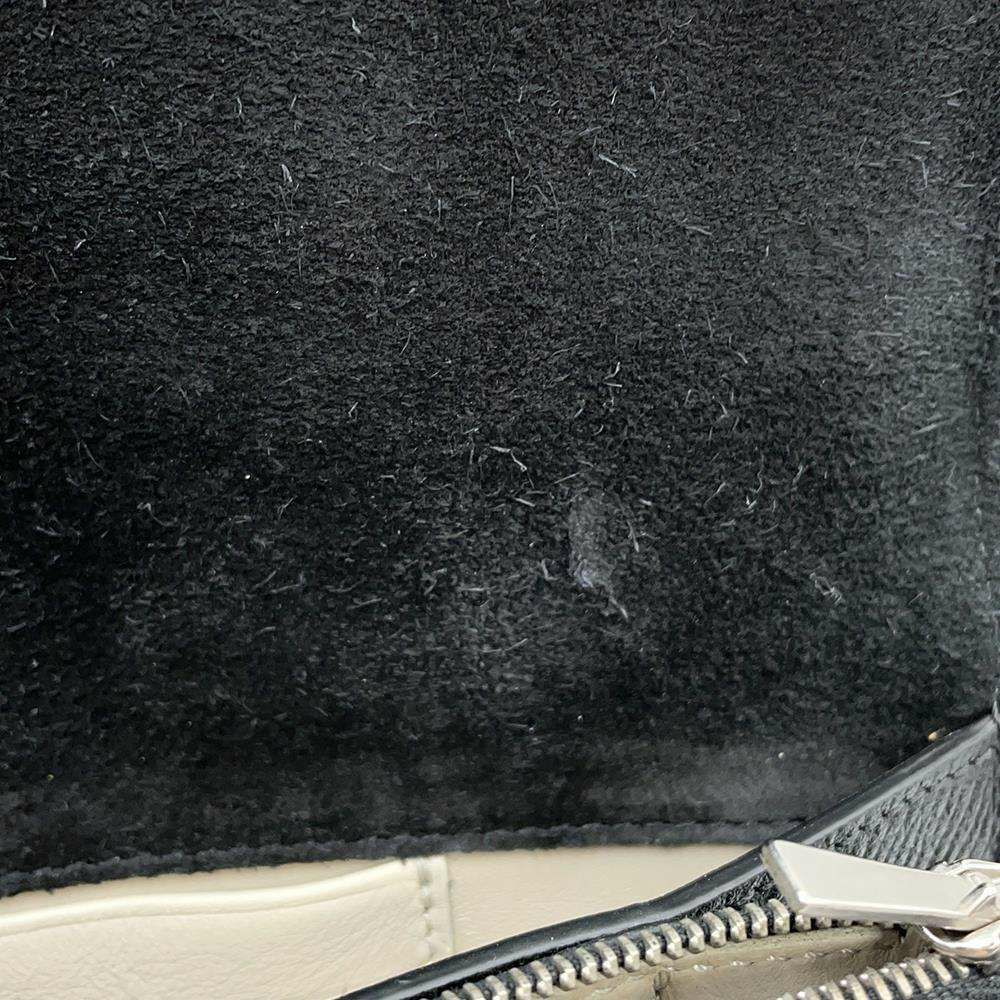 セリーヌ ショルダーウォレット クラッチオン レザー CELINE 長財布 黒