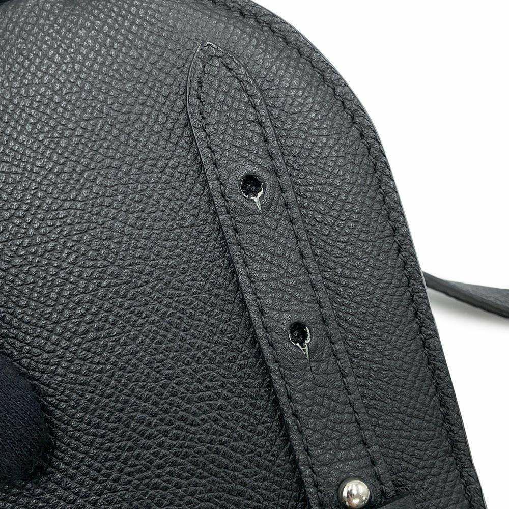 セリーヌ ショルダーウォレット クラッチオン レザー CELINE 長財布 黒