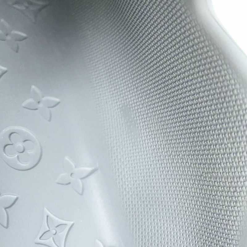 ルイヴィトン サンダル LV シャーク・ライン スニーカー メンズサイズ4 1ACEXH LOUIS VUITTON 靴 グレー