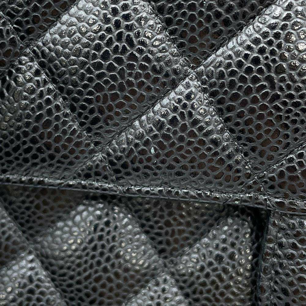 シャネル チェーンショルダーバッグ マトラッセ25 ココマーク キャビアスキン ダブルチェーン A01112 CHANEL 黒