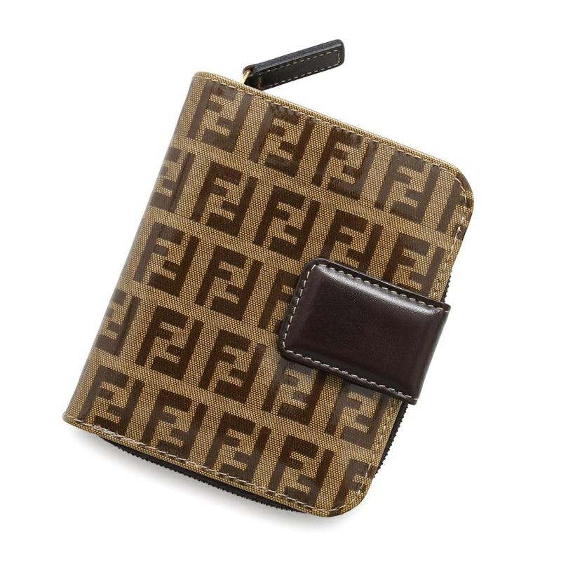フェンディ 二つ折り財布 ズッカ柄 総柄 コンパクト ジップウォレット レザー FENDI