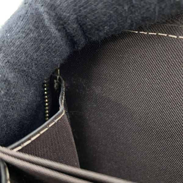 フェンディ 二つ折り財布 ズッカ柄 総柄 コンパクト ジップウォレット レザー FENDI