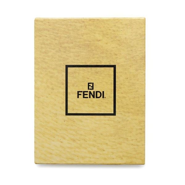 フェンディ 二つ折り財布 ズッカ柄 総柄 コンパクト ジップウォレット レザー FENDI