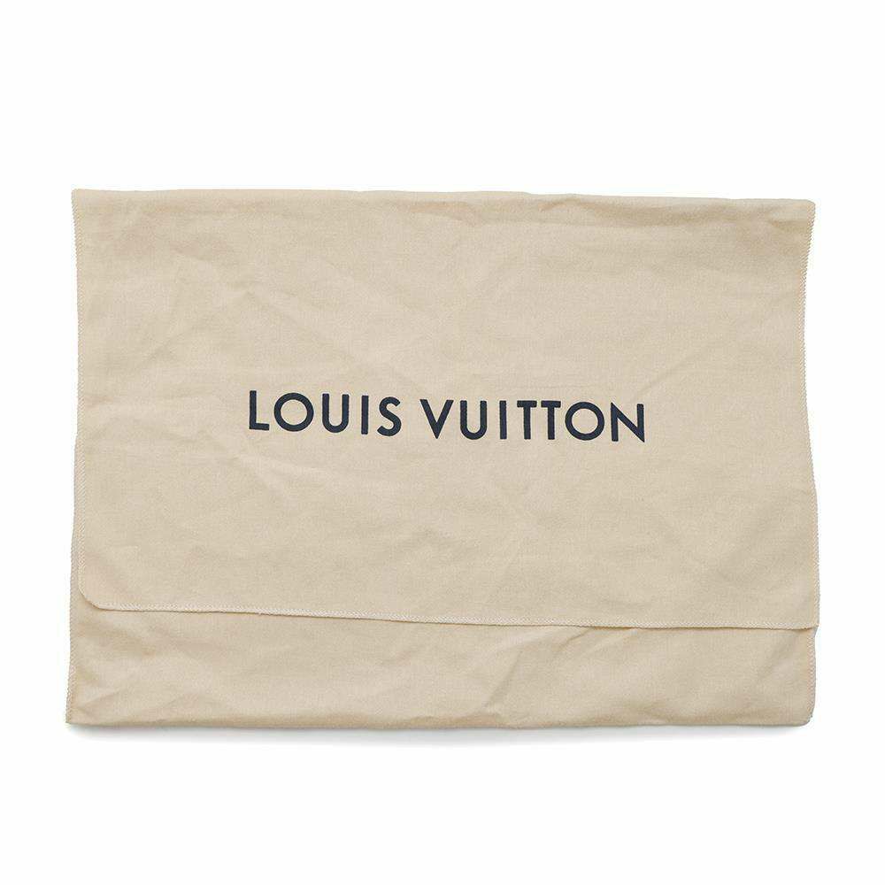 ルイヴィトン ボディバッグ タイガ アヴェニュー・スリングバッグ M30803 LOUIS VUITTON