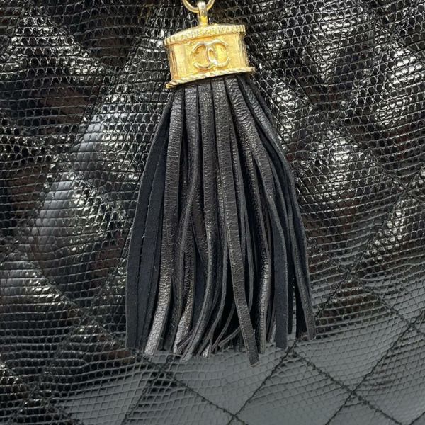 シャネル チェーンショルダーバッグ マトラッセ ココマーク タッセル リザード CHANEL 黒