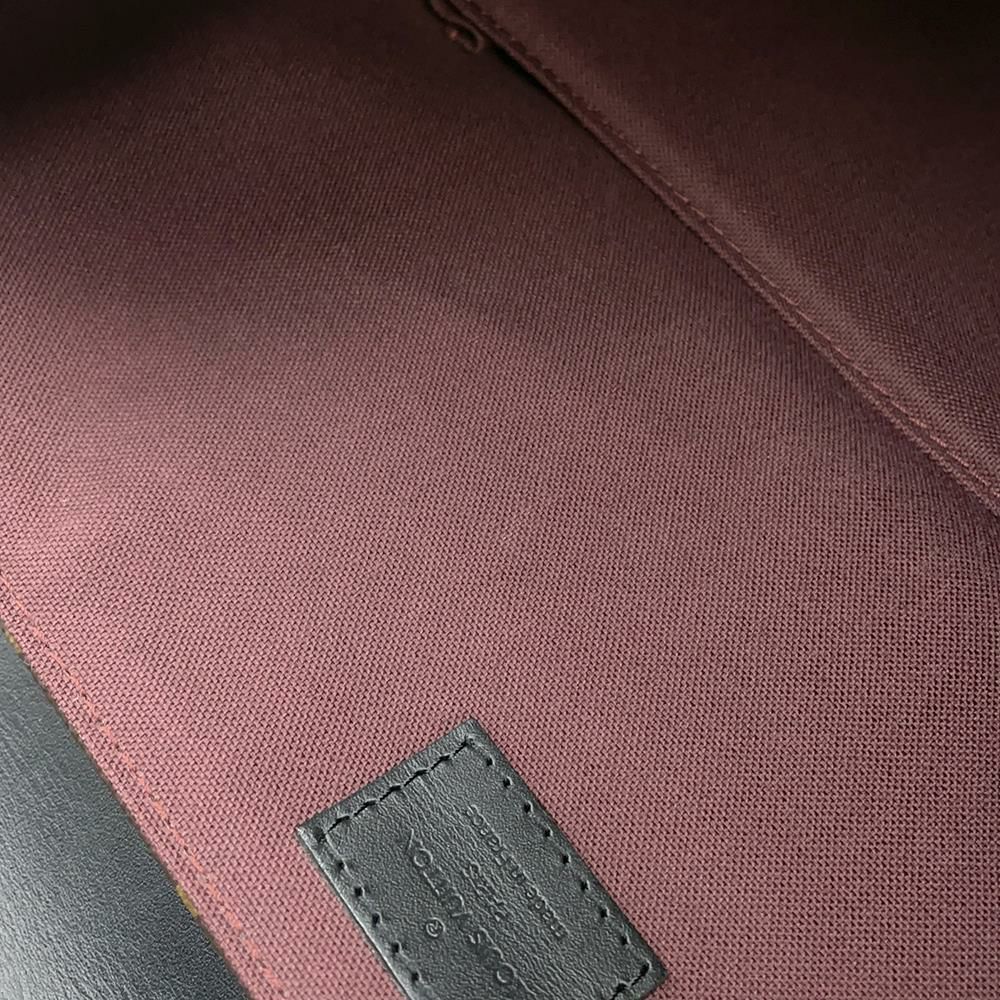 ルイヴィトン リュック モノグラム・マカサー パルク M40637 LOUIS VUITTON バックパック 黒 ブラック