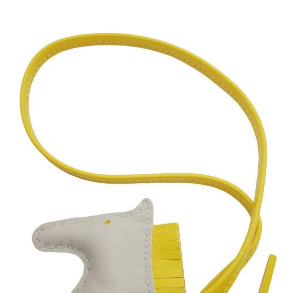 エルメス バッグチャーム ロデオPM ペガサス クレ/ジョーヌナプル/キュイーブル ラムスキン B刻印