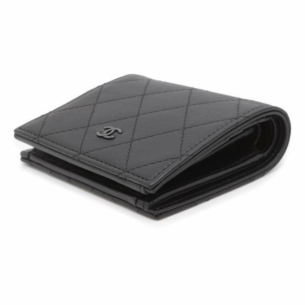 シャネル 二つ折り財布 ココマーク マトラッセ クラシック スモールウォレット レザー AP3817 黒
