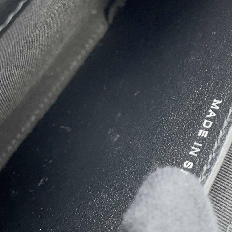 シャネル チェーンウォレット マトラッセ ココマーク ミニ パテント AP0238 CHANEL 財布 黒