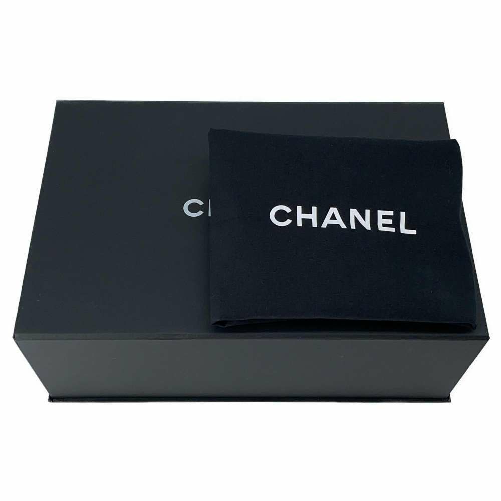 シャネル チェーンショルダーバッグ マトラッセ ココマーク トップハンドル ミニ フラップ ラムスキン AS2431 CHANEL