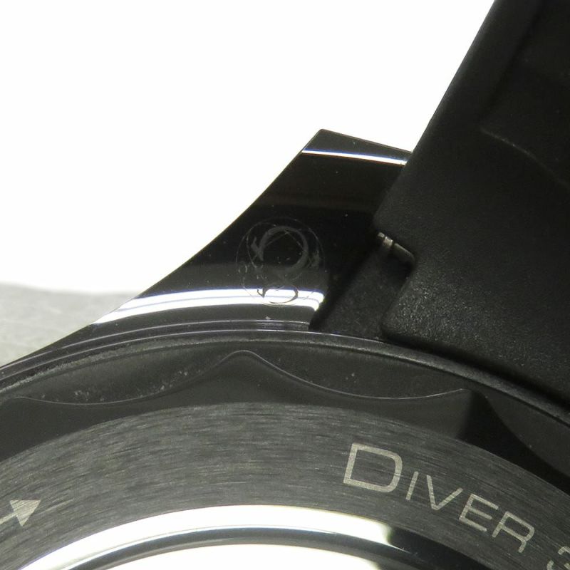 オメガ シーマスター ダイバー 300M 210.92.44.20.01.003 OMEGA 腕時計 黒文字盤