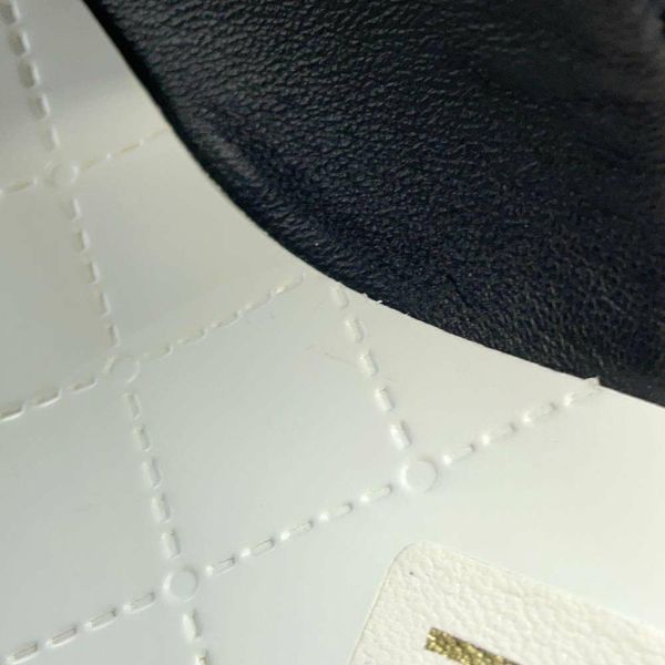 シャネル サンダル ココマーク 厚底 ウェッジソール スパンコール ツイード レディースサイズ36C G45621 CHANEL 靴 黒 白