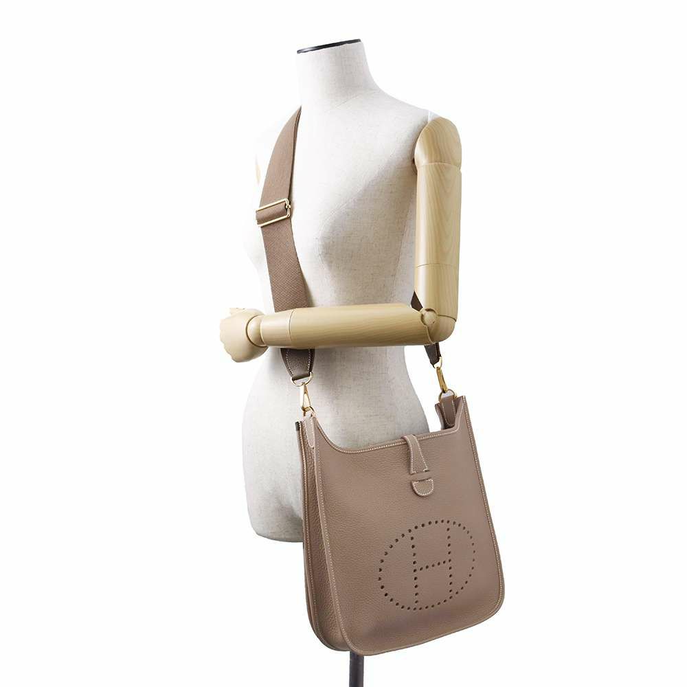 エルメス ショルダーバッグ エブリン3 PM エトゥープ/ゴールド金具 トリヨンクレマンス B刻印