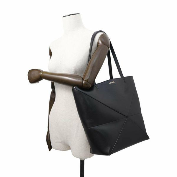 ロエベ トートバッグ パズルフォルド ミディアム レザー A657G50X01 LOEWE バッグ 黒